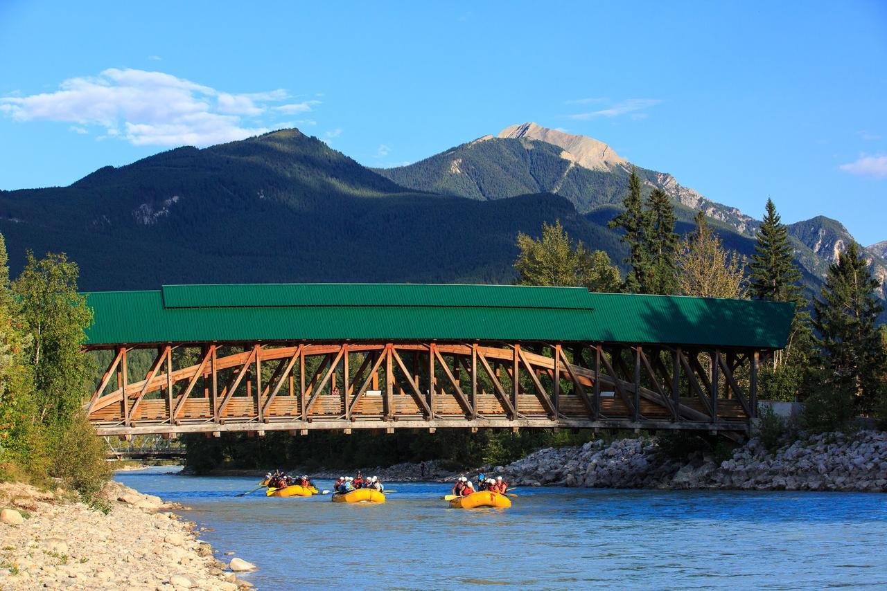 Bed & Breakfast Whitewater 3*