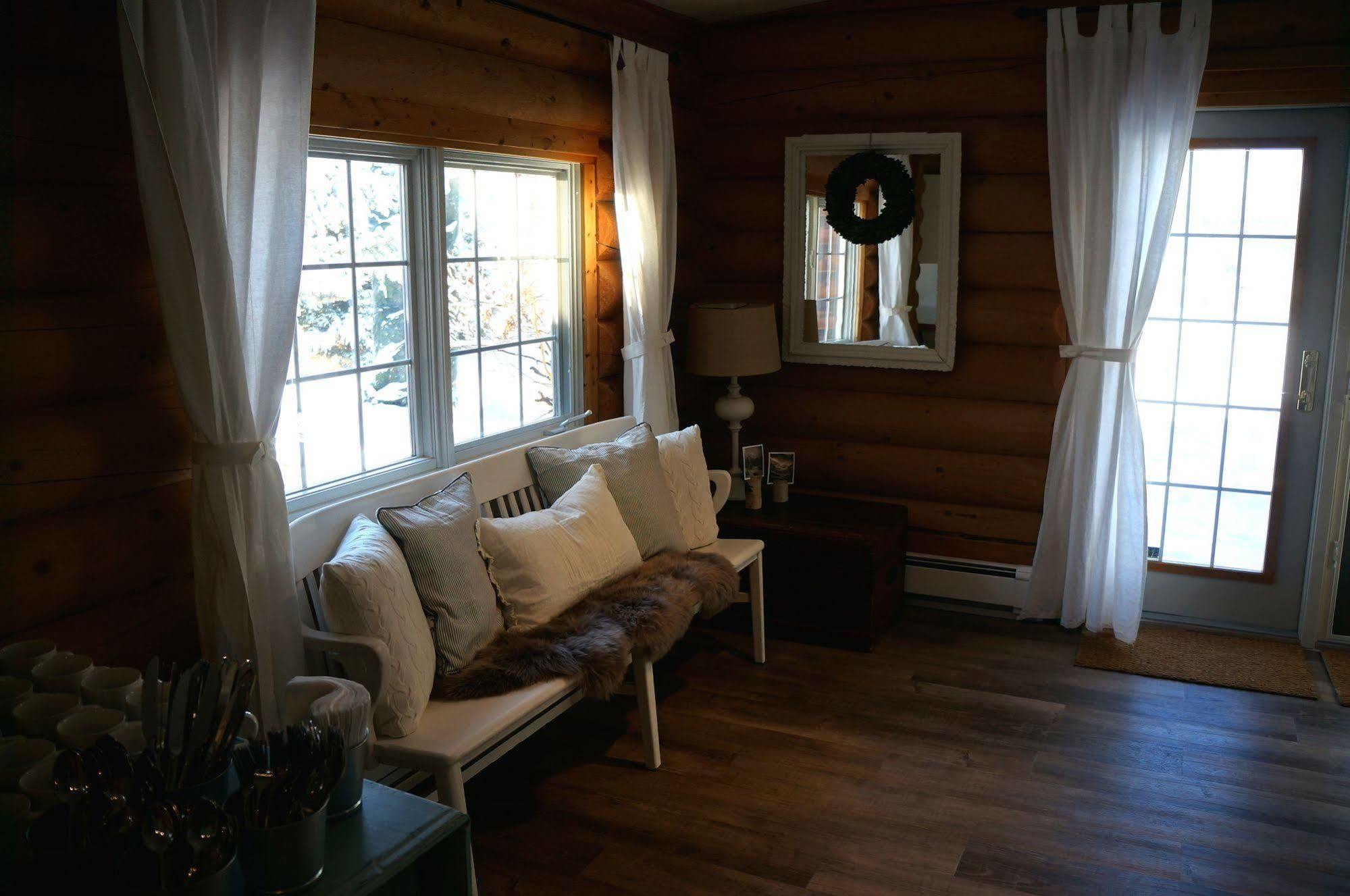 Bed & Breakfast Whitewater 3*