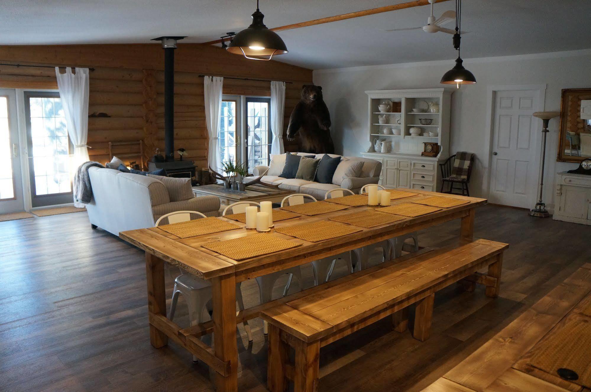 Whitewater Bed & Breakfast