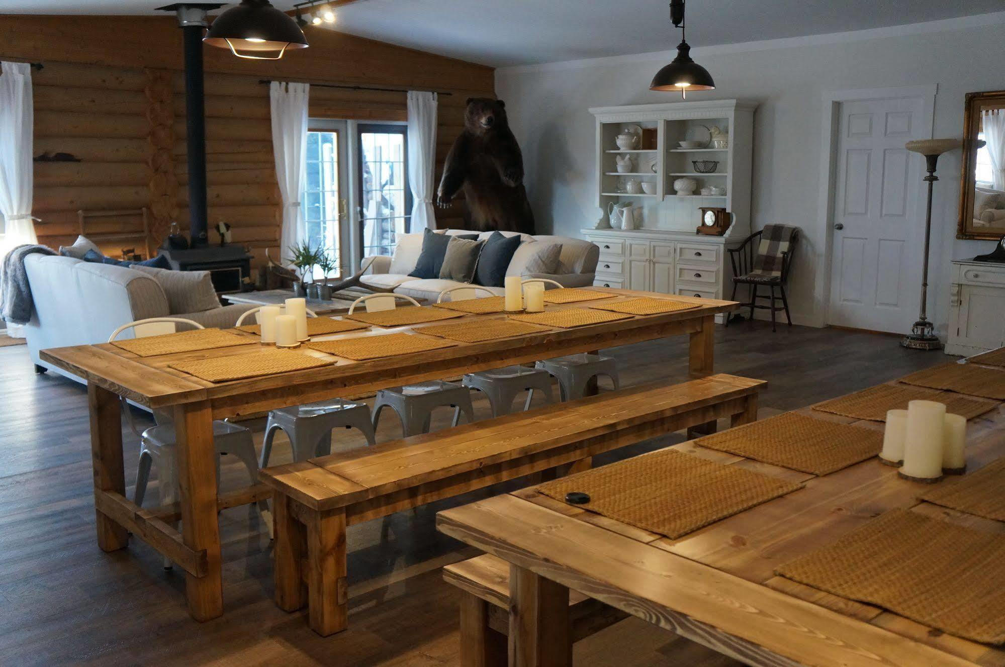 Whitewater Bed & Breakfast Golden